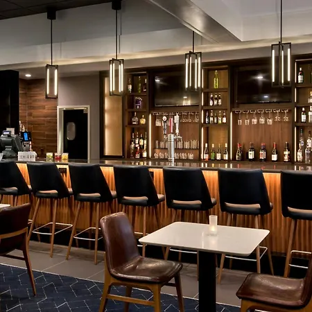 Courtyard By Marriott New Carrollton Landover